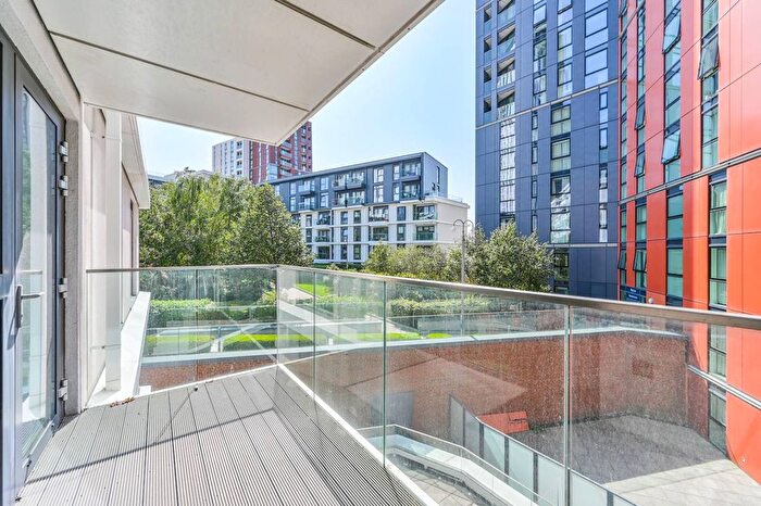Studio To Rent In Nine Elms Point, Nine Elms, London, SW8