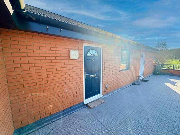 2 Bedroom Apartment To Rent In Winfold Lane, Emerson Valley, MK4