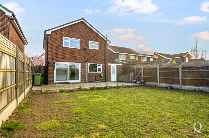 3 Bedroom Detached House For Sale In Worcester Drive, Sittingbourne, Kent, ME10