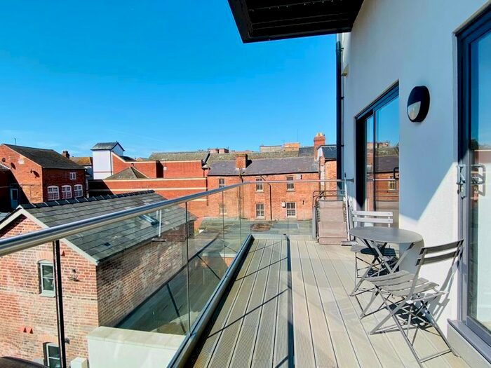 2 Bedroom Flat To Rent In East Street, Hereford, HR1