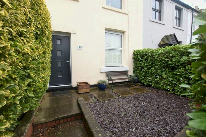 2 Bedroom Property To Rent In Lansdowne Terrace, Worcester, Worcester, WR1