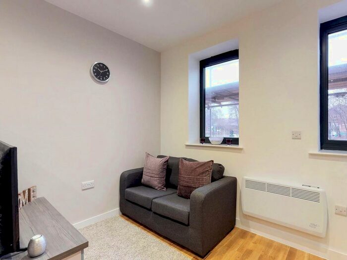 Studio To Rent In St Mary's Road, Sheffield, South Yorkshire, S2