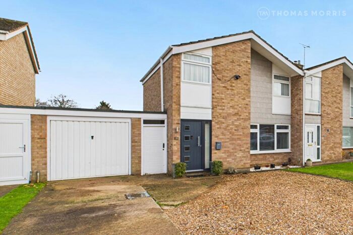 3 Bedroom Semi Detached House For Sale In Riverside Gardens, Langford, Biggleswade, Bedfordshire, SG18