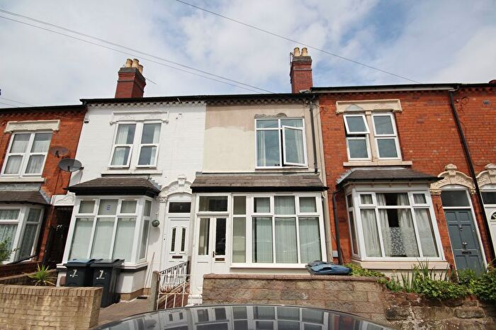 3 Bedroom Terraced House To Rent In Southfield Road, Birmingham, B16