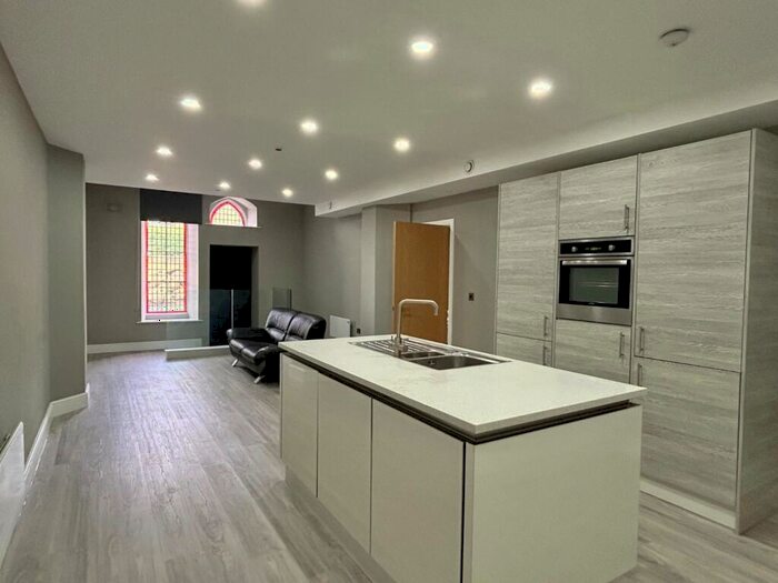 3 Bedroom Flat To Rent In The Ashwood, Ashwood Villas, Headingley, Leeds, LS6