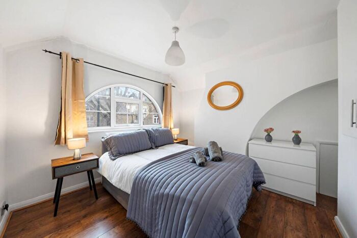 4 Bedroom House To Rent In Agincourt Road, Hampstead, London, NW3
