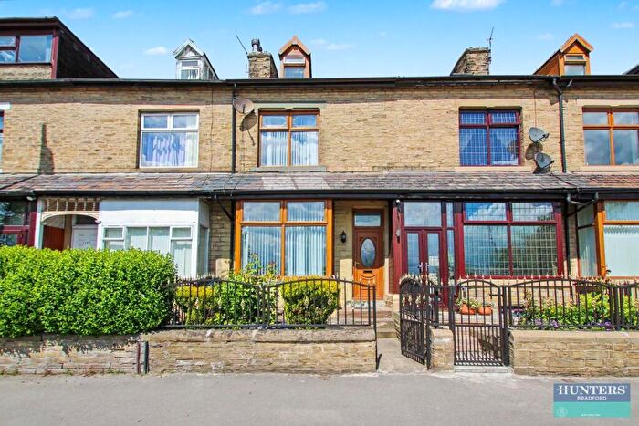 4 Bedroom Terraced House For Sale In Leeds Road Bradford, BD3