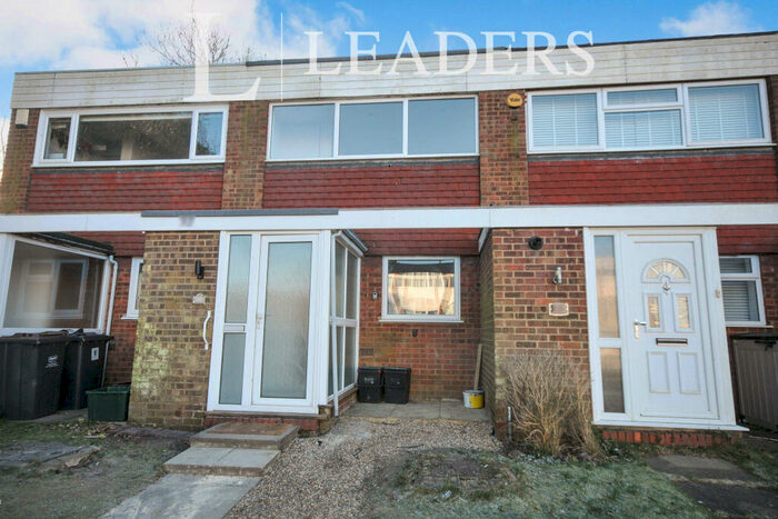 2 Bedroom Terraced House To Rent In Edgewood Drive, BR6