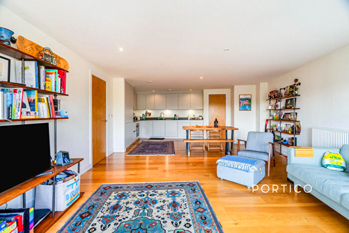 3 Bedroom Apartment To Rent In Dalston Lane |, E8