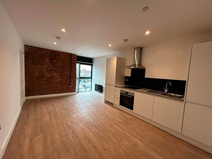 1 Bedroom Apartment To Rent In The Maltings, Burton -on-Trent, DE14