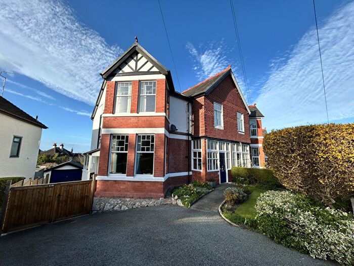 5 Bedroom Semi Detached House For Sale In Victoria Park, Colwyn Bay, LL29