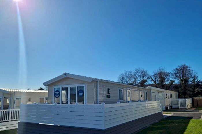 Caravan For Sale In Three Bed Willerby Linwood (), Crugan Holiday Park, Llanbedrog, Pwllheli, Gwynedd, LL53