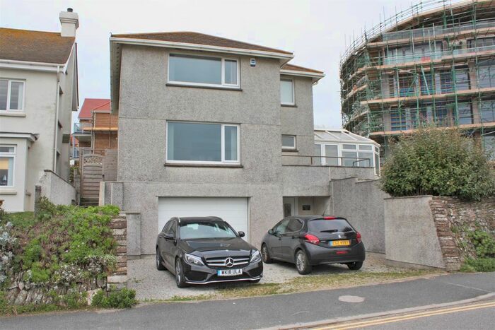 2 Bedroom Detached House To Rent In Headland Road, Newquay TR7