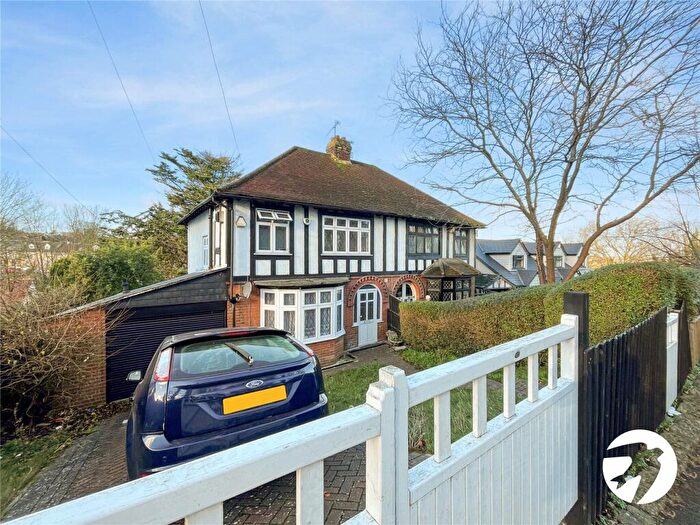 3 Bedroom Semi-Detached House To Rent In Maidstone Road, Chatham, Kent, ME4