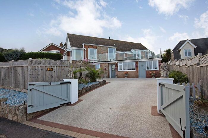 4 Bedroom Detached House For Sale In Woodland Avenue, Teignmouth, TQ14