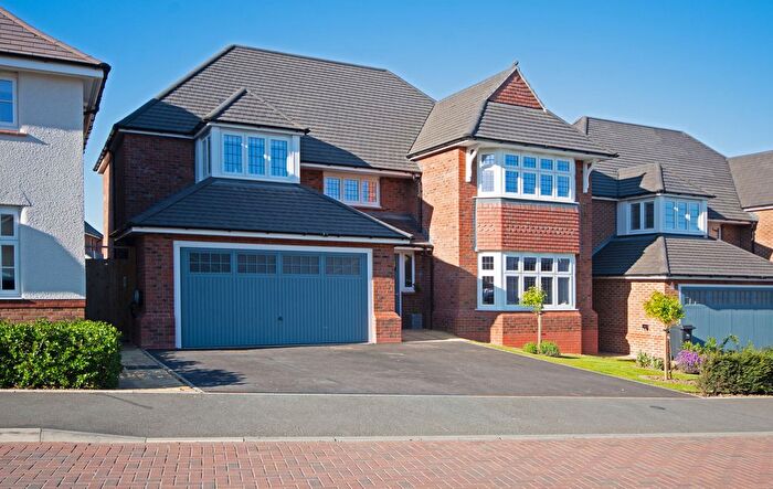 4 Bedroom Detached House For Sale In Mill Meadow, Rushwick, Worcester Worcestershire, WR2