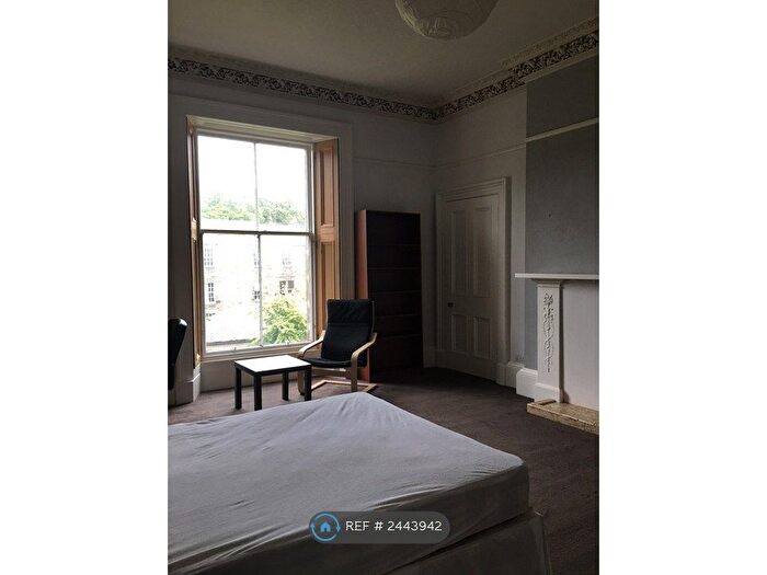 5 Bedroom Flat To Rent In Lauriston Park, Edinburgh, EH3