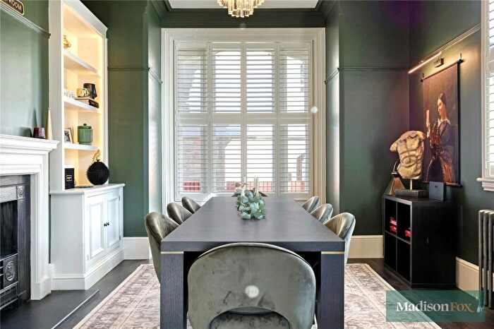 5 Bedroom Detached House To Rent In Queens Road, Buckhurst Hill, Essex, IG9