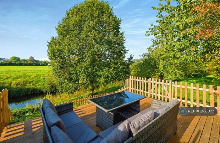 3 Bedroom Terraced House To Rent In Monnow Keep, Monmouth, NP25