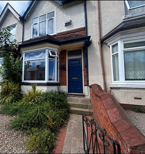 3 Bedroom Terraced House To Rent In Park Road, Smethwick, B67