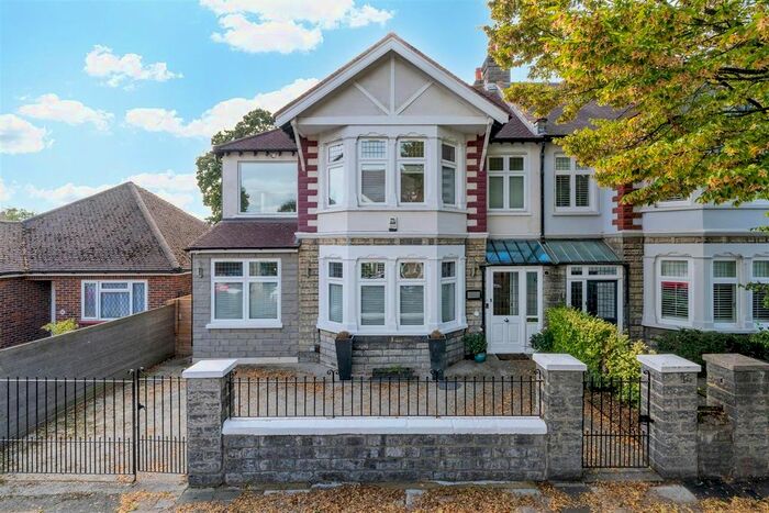 5 Bedroom Semi-Detached House To Rent In St. James's Avenue, Hampton Hill, Hampton, TW12