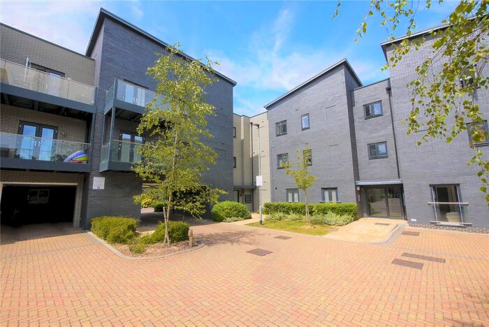 1 Bedroom Flat To Rent In Florence Close, Great Warley, Brentwood, CM13
