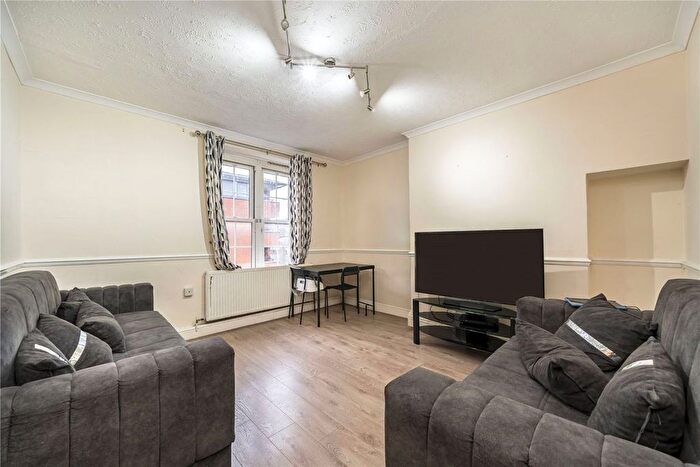 3 Bedroom Flat For Sale In Welland Street, Greenwich, SE10