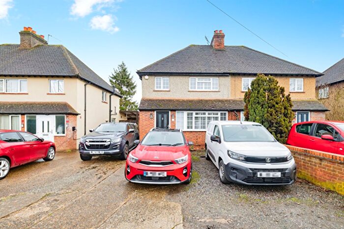 3 Bedroom Semi Detached House For Sale In Denham Way, Maple Cross, Rickmansworth, WD3