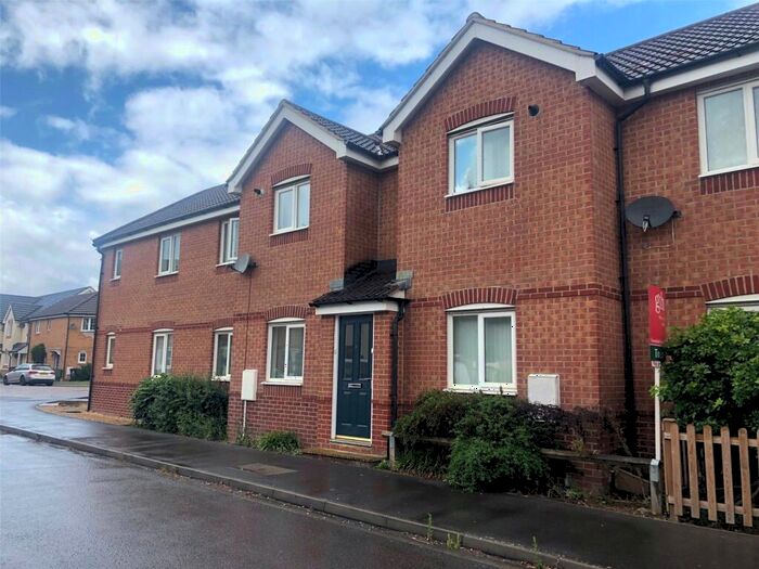 1 Bedroom Apartment To Rent In Percivale Road, Yeovil, Somerset, BA21