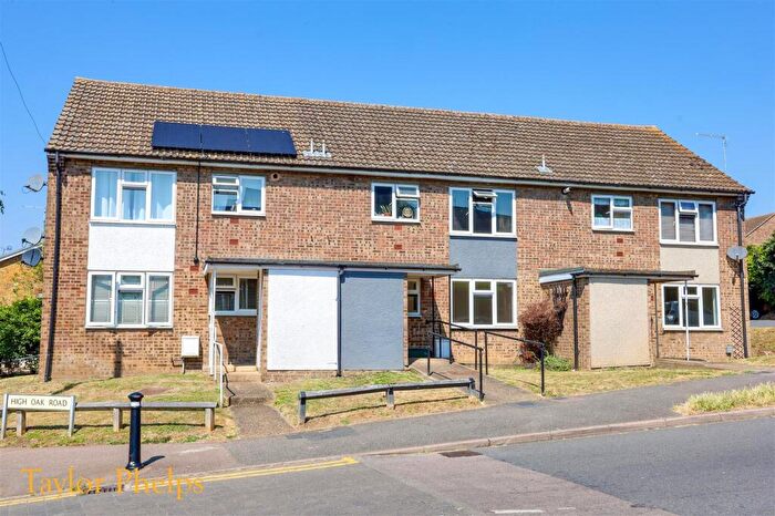 1 Bedroom Maisonette For Sale In High Oak Road, Ware, SG12