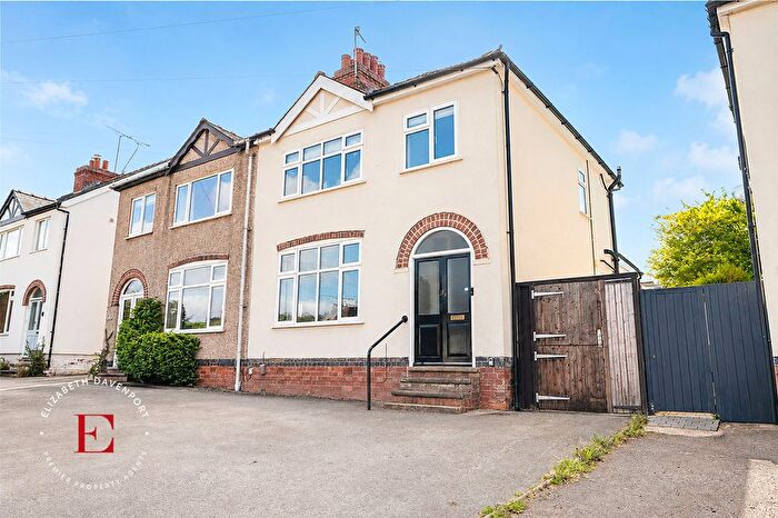 3 Bedroom Semi Detached House For Sale In Dalehouse Lane, Kenilworth, CV8