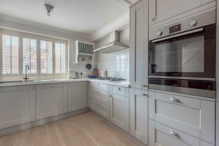 3 Bedroom Maisonette To Rent In Broomhall Buildings, Chobham Road, SL5