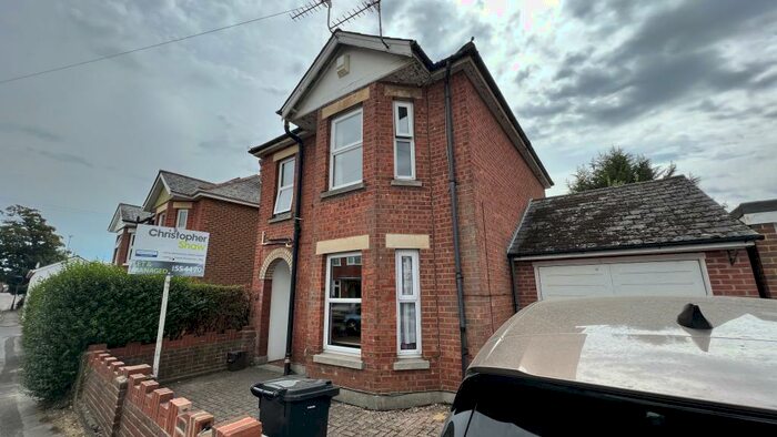 5 Bedroom House To Rent In Castle Road, BH9