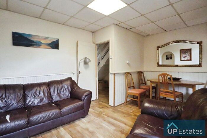 3 Bedroom Terraced House For Sale In Cromwell Street, Coventry, CV6