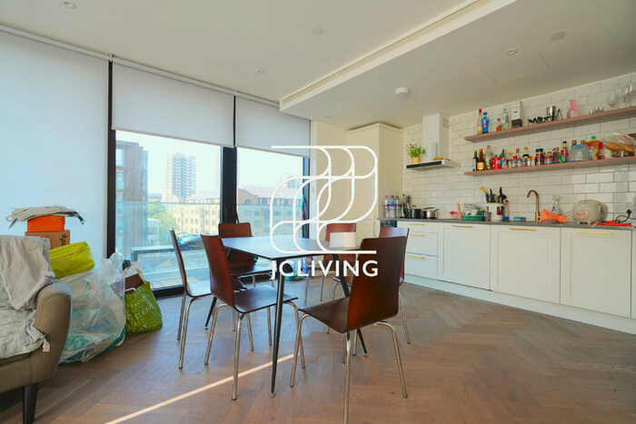 2 Bedroom Flat To Rent In London, E1W