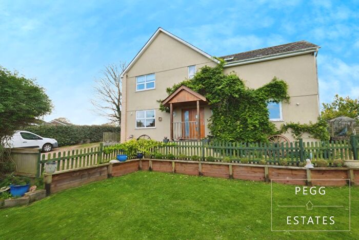 4 Bedroom Semi Detached House For Sale In Crosspark Cottages, Collaton Road, Torquay, TQ2