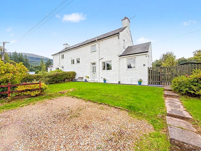 3 Bedroom Semi-Detached House For Sale In Furanaich, Achinreir, Barcaldine, Argyll, PA37