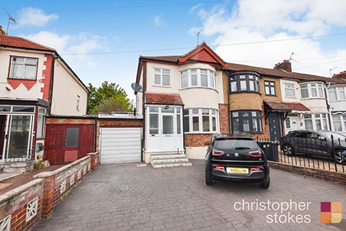 3 Bedroom Semi-Detached House To Rent In Connop Road, Enfield, Greater London, EN3