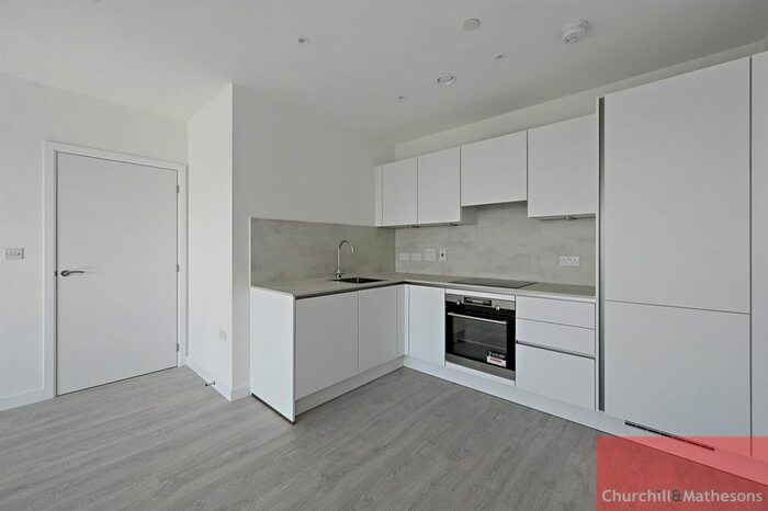 1 Bedroom Flat To Rent In Farine Avenue, Hayes, UB3