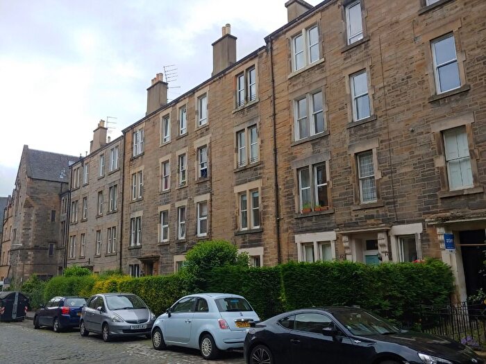 2 Bedroom Detached House To Rent In Glen Street, Tollcross, Edinburgh, EH3
