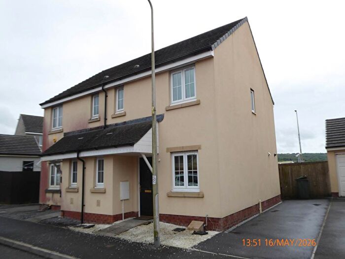 3 Bedroom Semi Detached House To Rent In Ffoslas, Midway Llanelli And Carmarthen, SA17