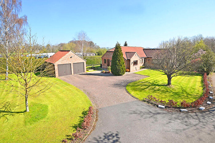 4 Bedroom Detached Bungalow For Sale In Willow Garth, Ferrensby, Knaresborough, HG5