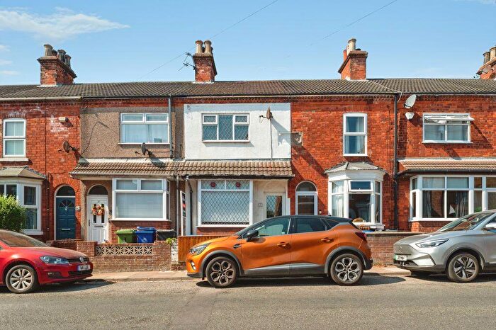 3 Bedroom Terraced House For Sale In Thrunscoe Road, Cleethorpes, DN35