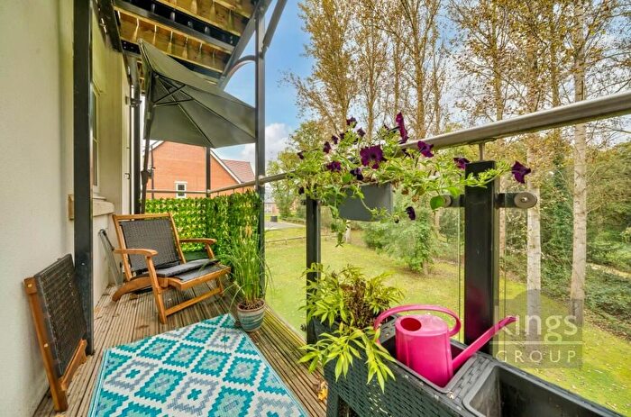 2 Bedroom Flat To Rent In Turvin Crescent, Gilston, Harlow, CM20