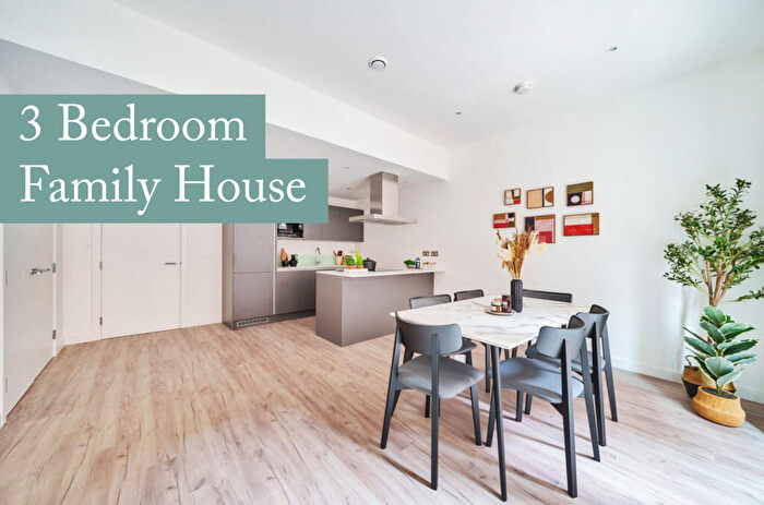 3 Bedroom House To Rent In Bed, Ground Floor, Ashstead, Softwood House In Anchors Point, E16