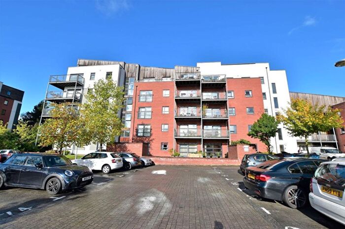 2 Bedroom Flat For Sale In Montmano Drive, Manchester, M20