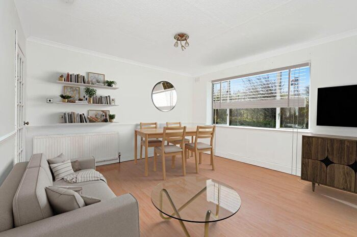3 Bedroom Flat For Sale In C, Forrester Park Avenue, Corstorphine, Edinburgh, EH12