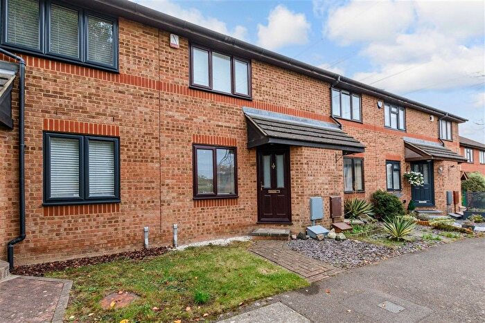 2 Bedroom Terraced House For Sale In Hayes Road, St. James Park, Greenhithe, Kent, DA9
