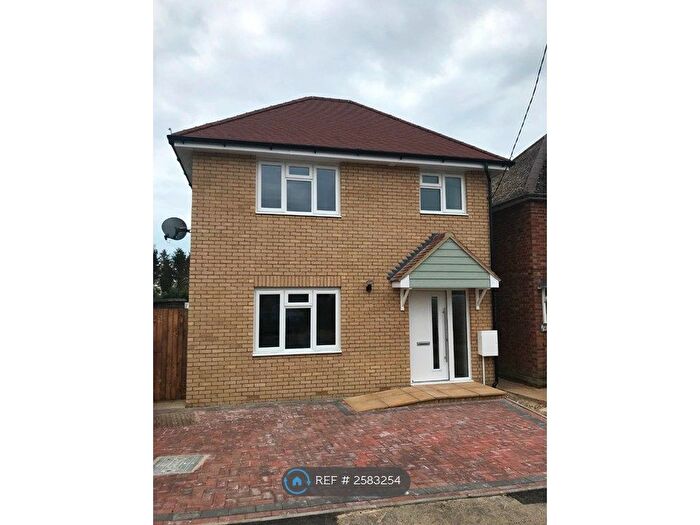 3 Bedroom Detached House To Rent In Millfield, Willingham, CB24