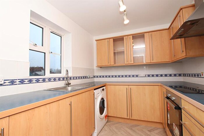 1 Bedroom Flat To Rent In Magdalena Court, Bristol, BS1